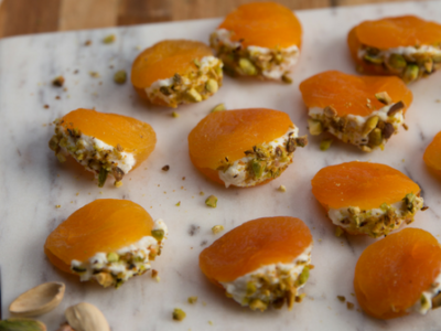 Ricotta Stuffed Apricot Bites 400x300